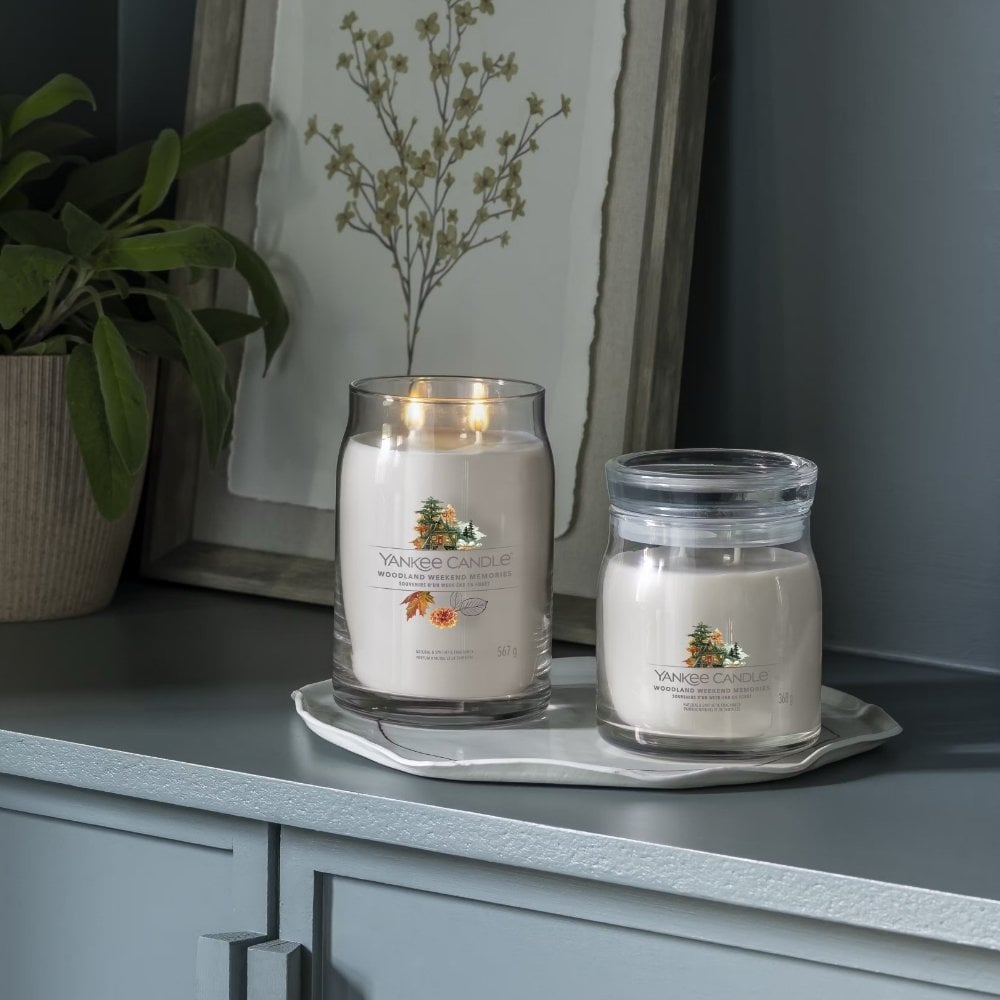 Yankee Candle Woodland Weekend Memories Medium Signature Jar Candle