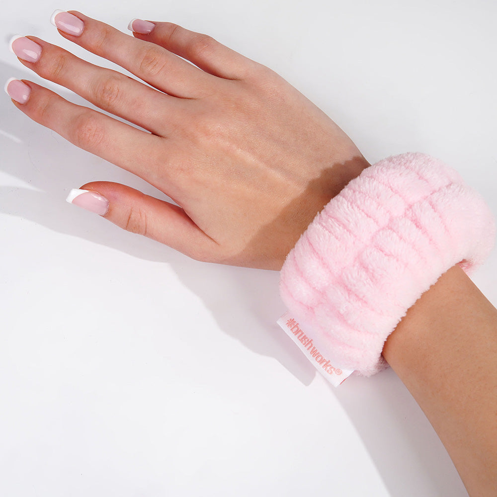 Brushworks Microfibre Wrist Bands Pack of 2