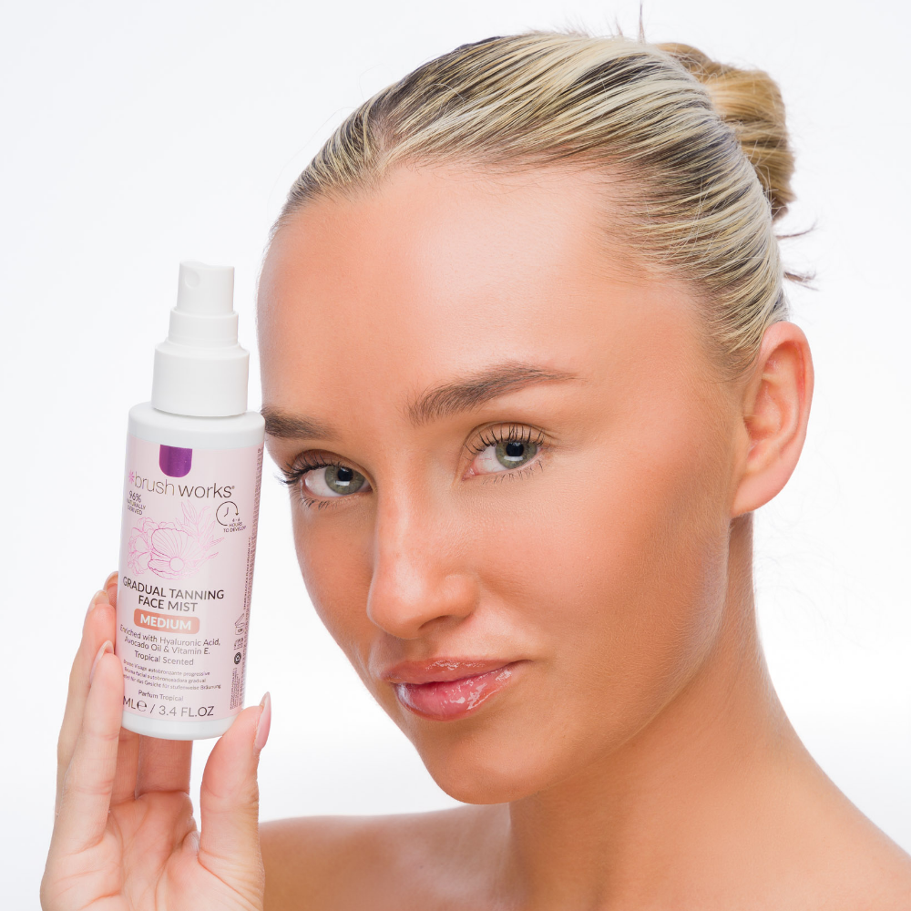Brushworks Gradual Tanning Face Mist Medium 100ml