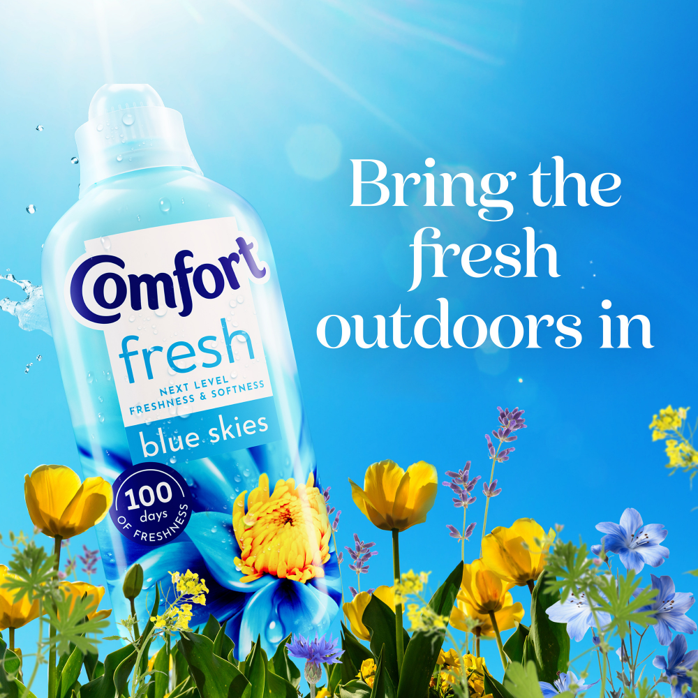 Comfort Fresh Blue Skies Fabric Conditioner 52 Washes 1560ml