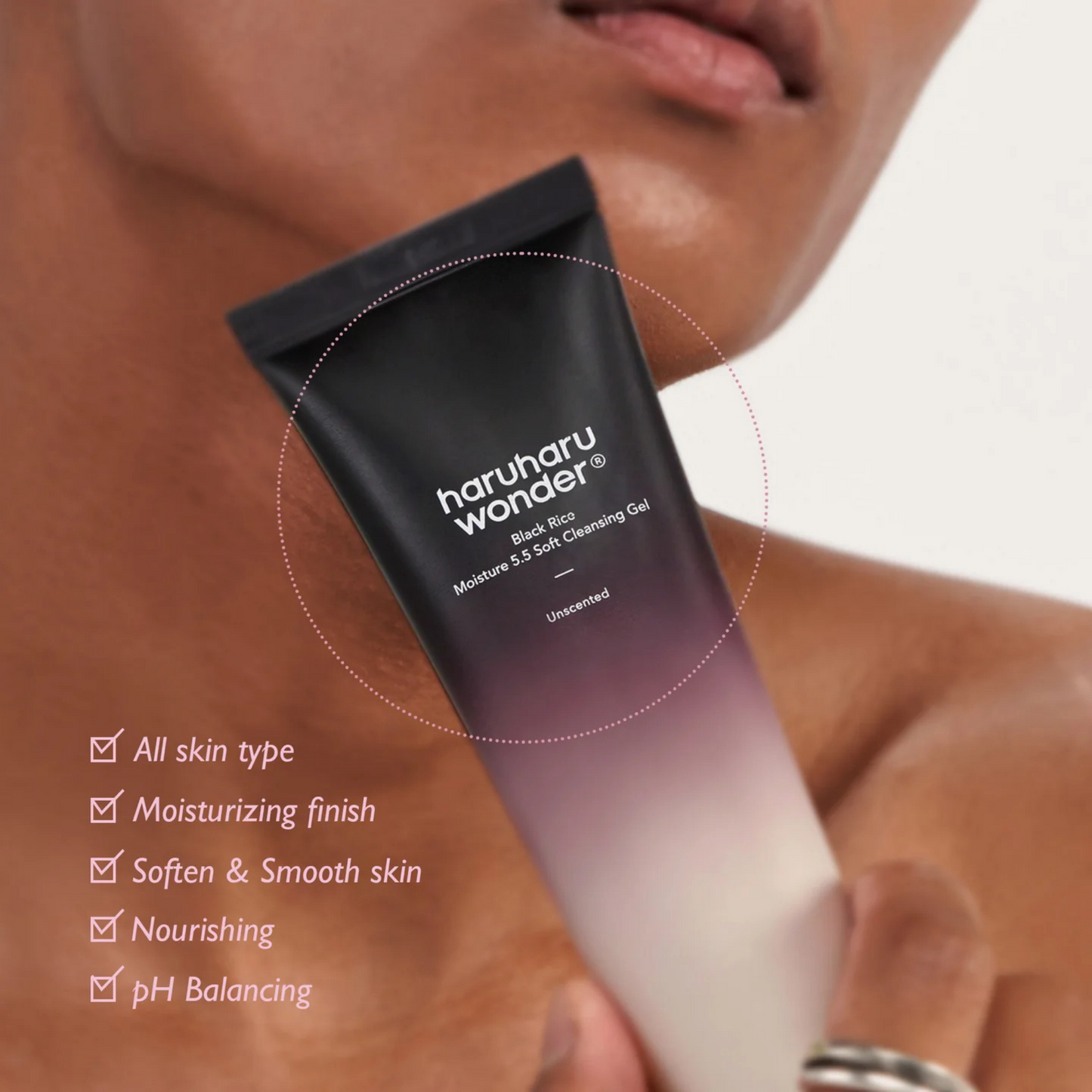 Haruharu Wonder Black Rice Moisture 5.5 Soft Cleansing Gel 100ml