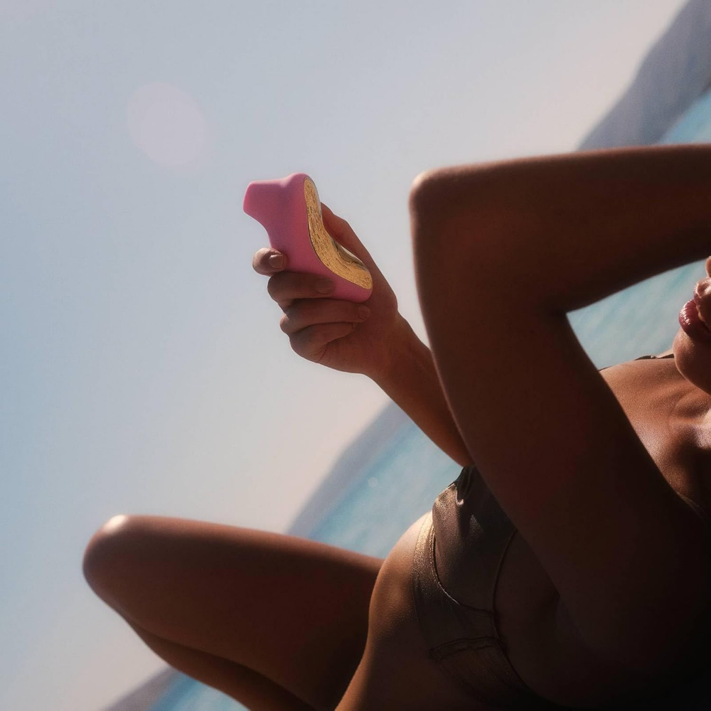 LELO Sona 2 Cruise Sonic Clitoral Massager Purple