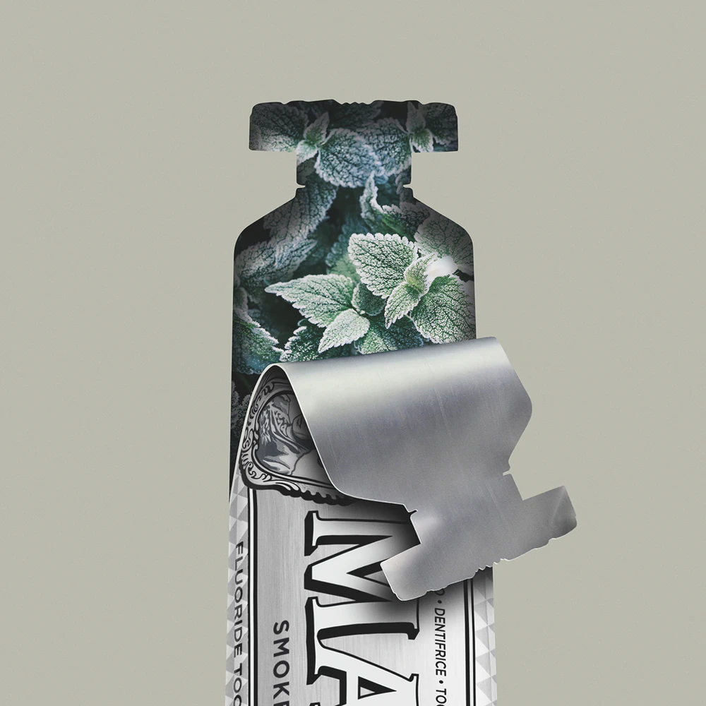 Marvis Smokers Whitening Mint Toothpaste 25ml