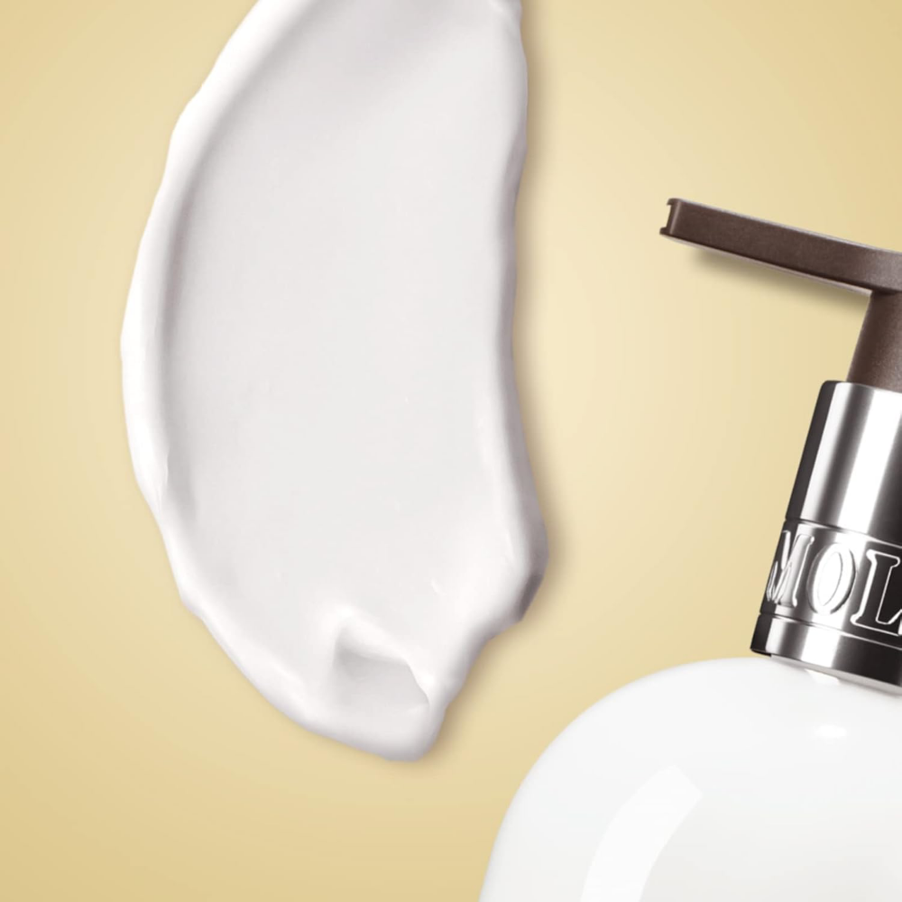 Molton Brown Re-charge Black Pepper Body Lotion 300ml