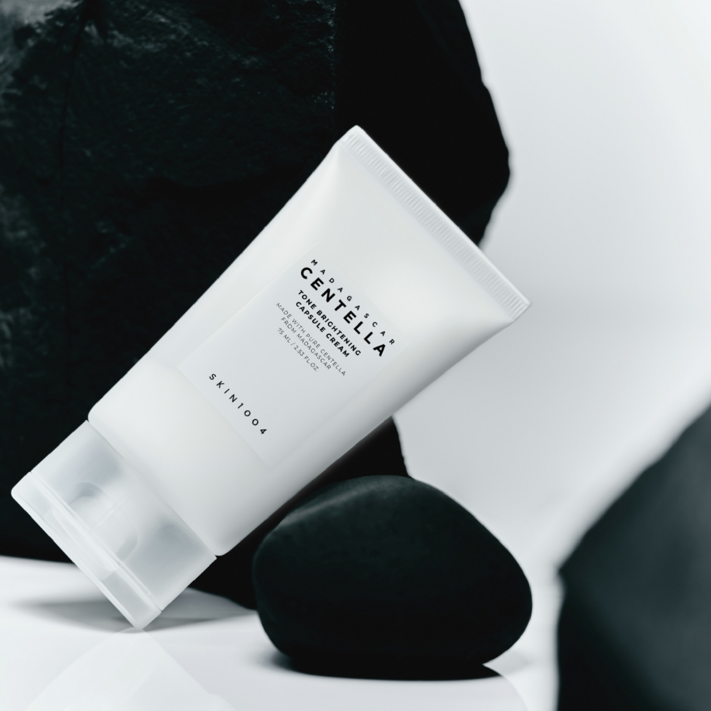 Skin1004 Madagascar Centella Tone Brightening Capsule Cream 75ml