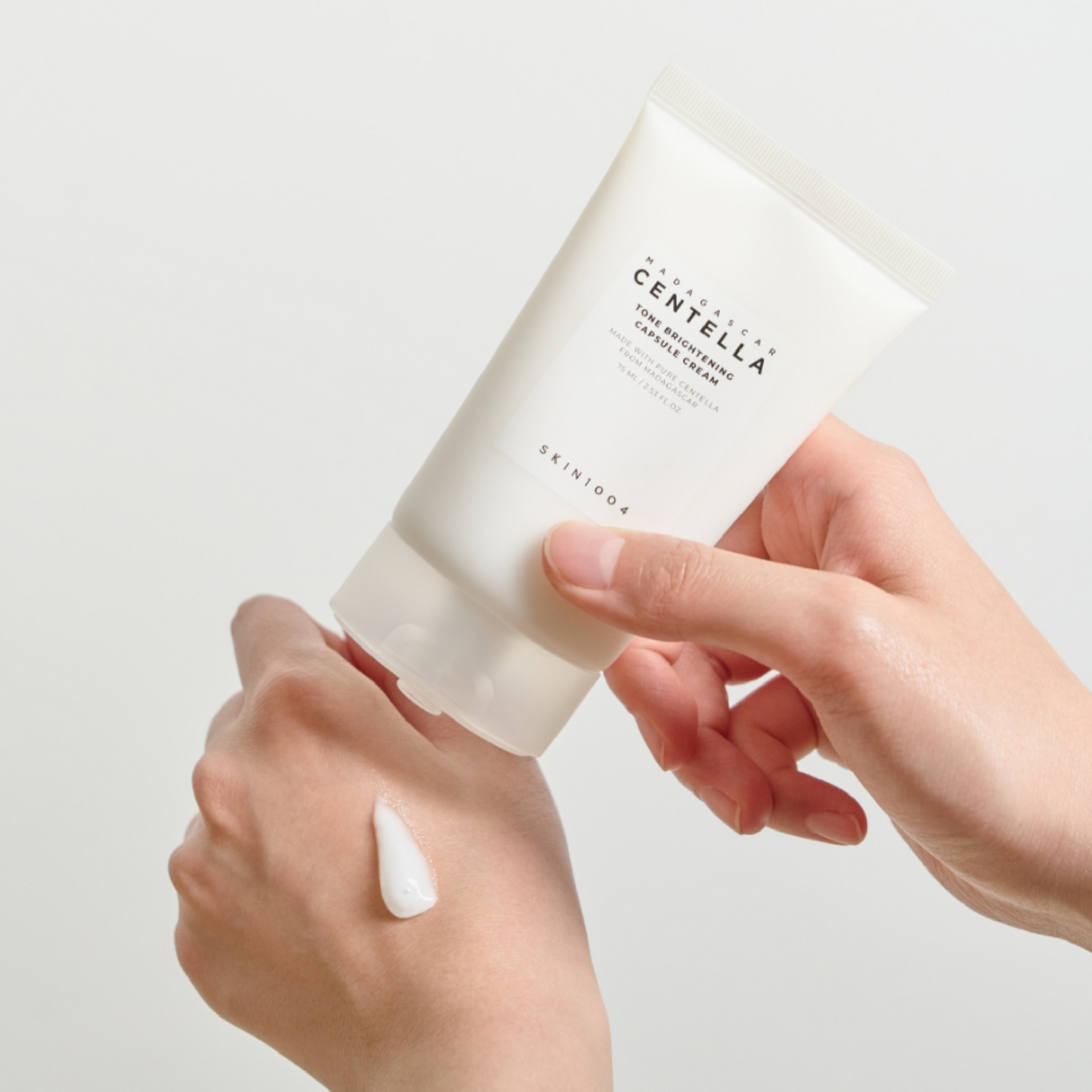 Skin1004 Madagascar Centella Tone Brightening Capsule Cream 75ml