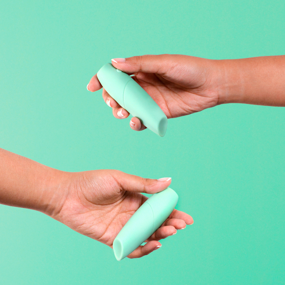 Smile Makers The Whisperer Lipstick Vibrator