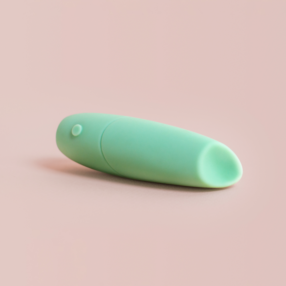 Smile Makers The Whisperer Lipstick Vibrator