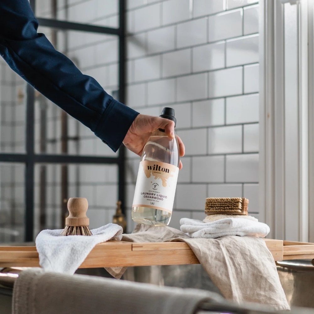 Wilton London Cedarwood Laundry Liquid 1000ml