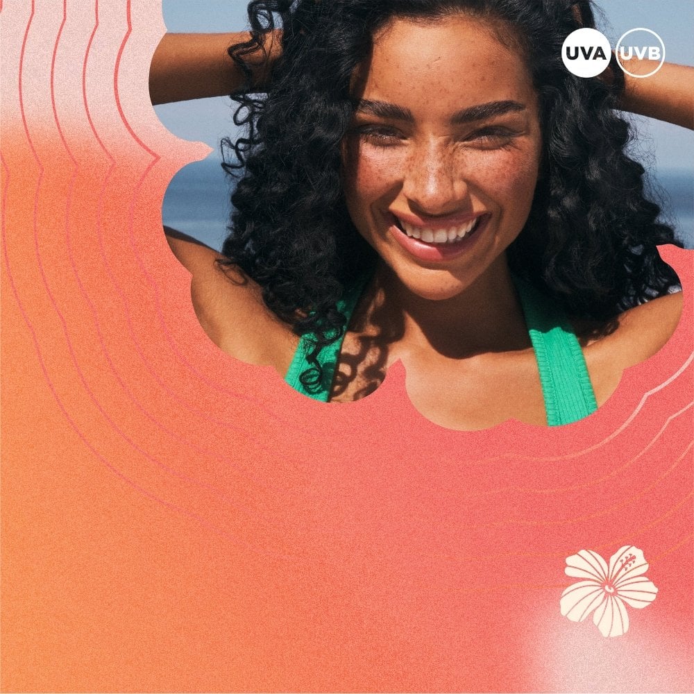 Hawaiian Tropic Glowing Protection Dry Oil Spray SPF15 177ml