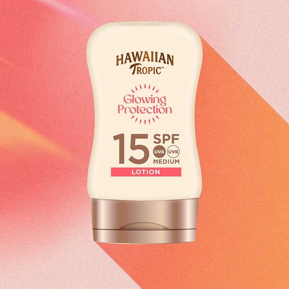Hawaiian Tropic Glowing Protection Sun Lotion SPF15 100ml