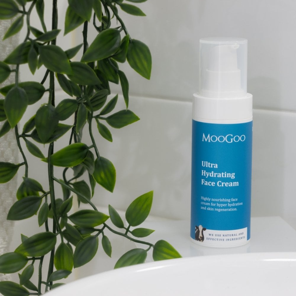 MooGoo Hydrating Renewal Cream 75g