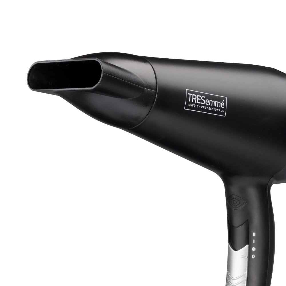 TRESemme Pro Pure Radiant Shine Smooth Power 2200 Hair Dryer 5542DU