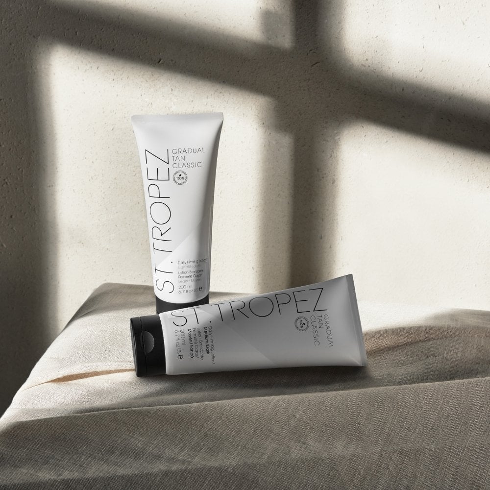 St. Tropez Gradual Tan Body Lotion Medium/Dark 200ml