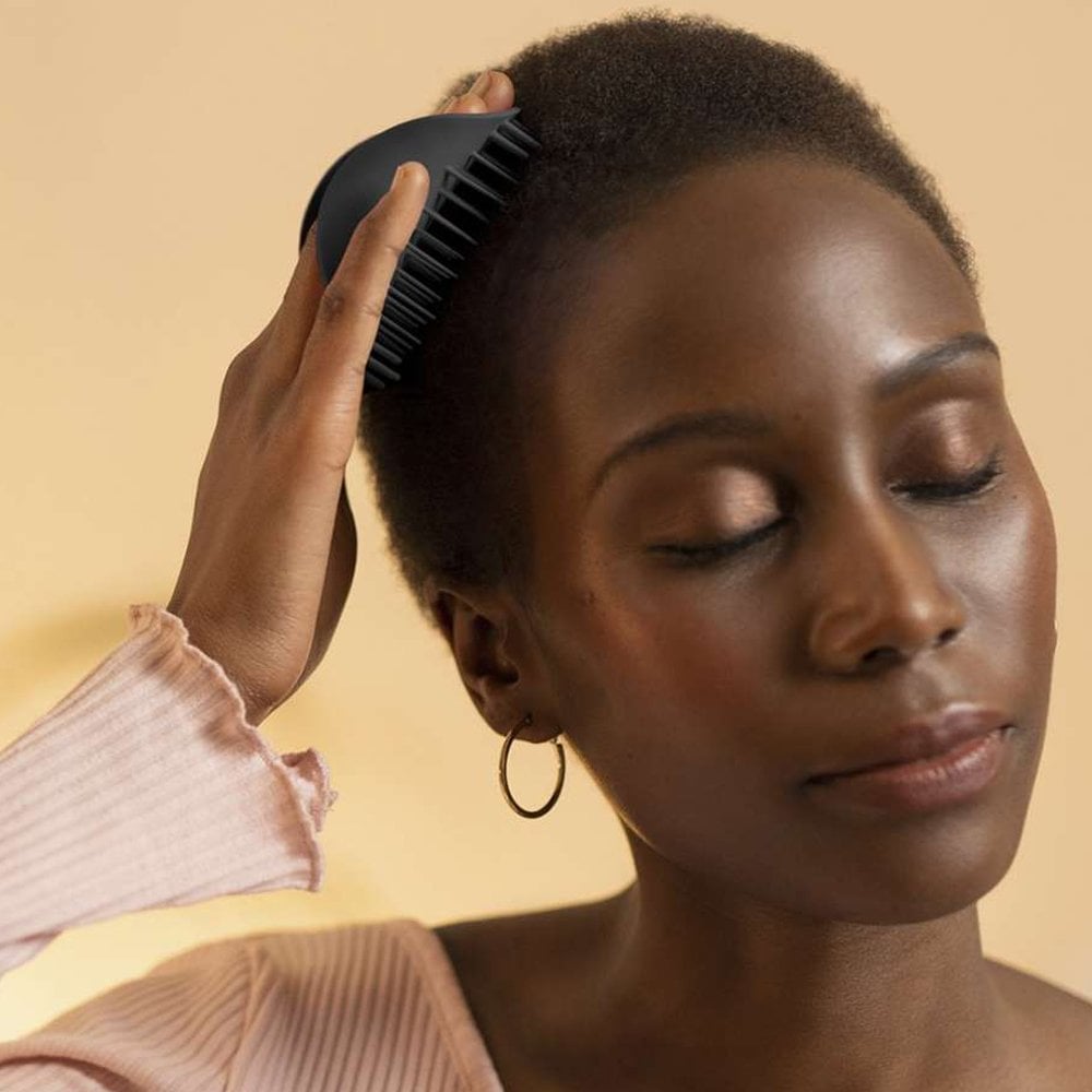 Tangle Teezer Scalp Exfoliator & Massager Onyx Black