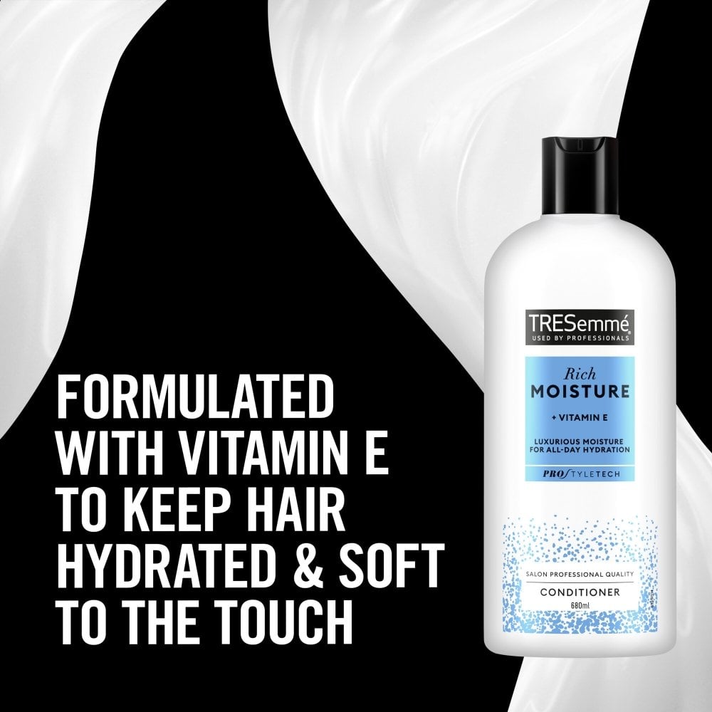 TRESemme Rich Moisture Conditioner 680ml