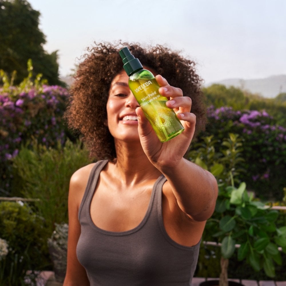 Weleda Skin Food Ultra-Light Dry Oil 100ml