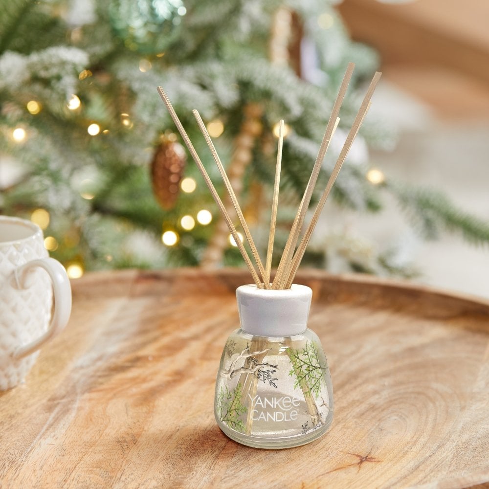 Yankee Candle Signature Reed Diffuser Refill Bayside Cedar 200ml