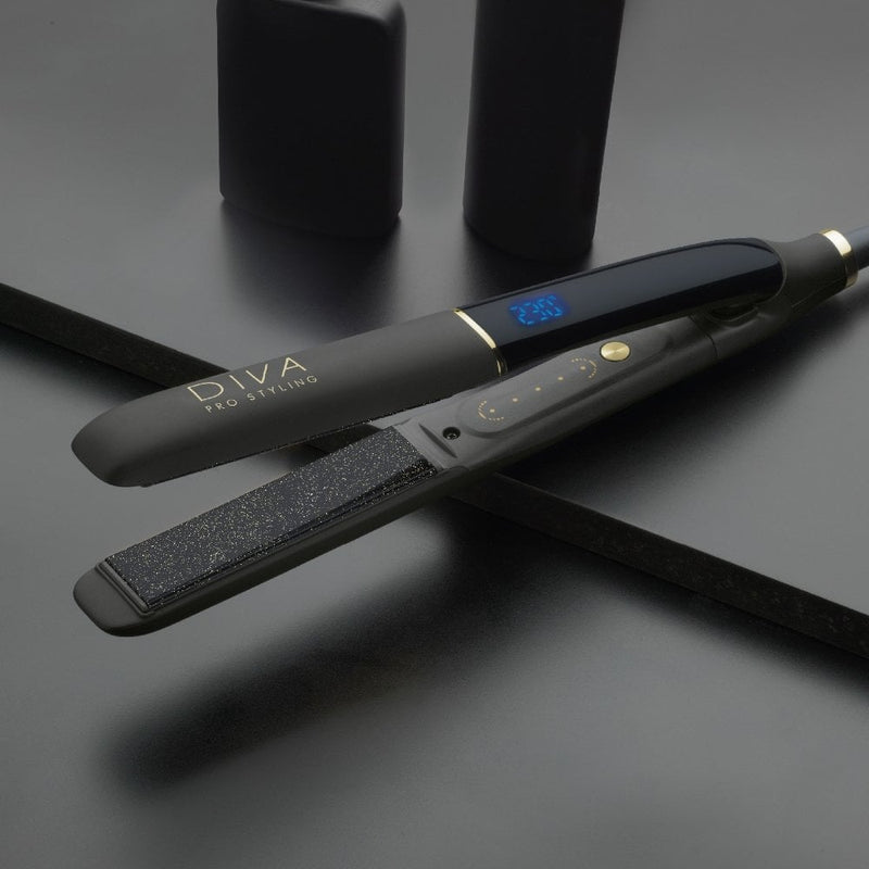 Diva Pro straightener