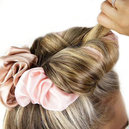 Brushworks HD Heatless Curling Scrunchie
