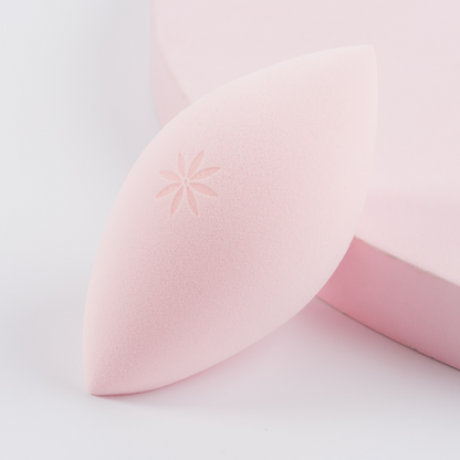 Brushworks Precision Oval Complexion Makeup Sponge