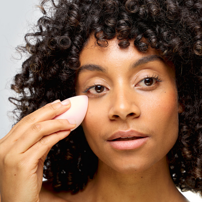 Brushworks Precision Oval Complexion Makeup Sponge