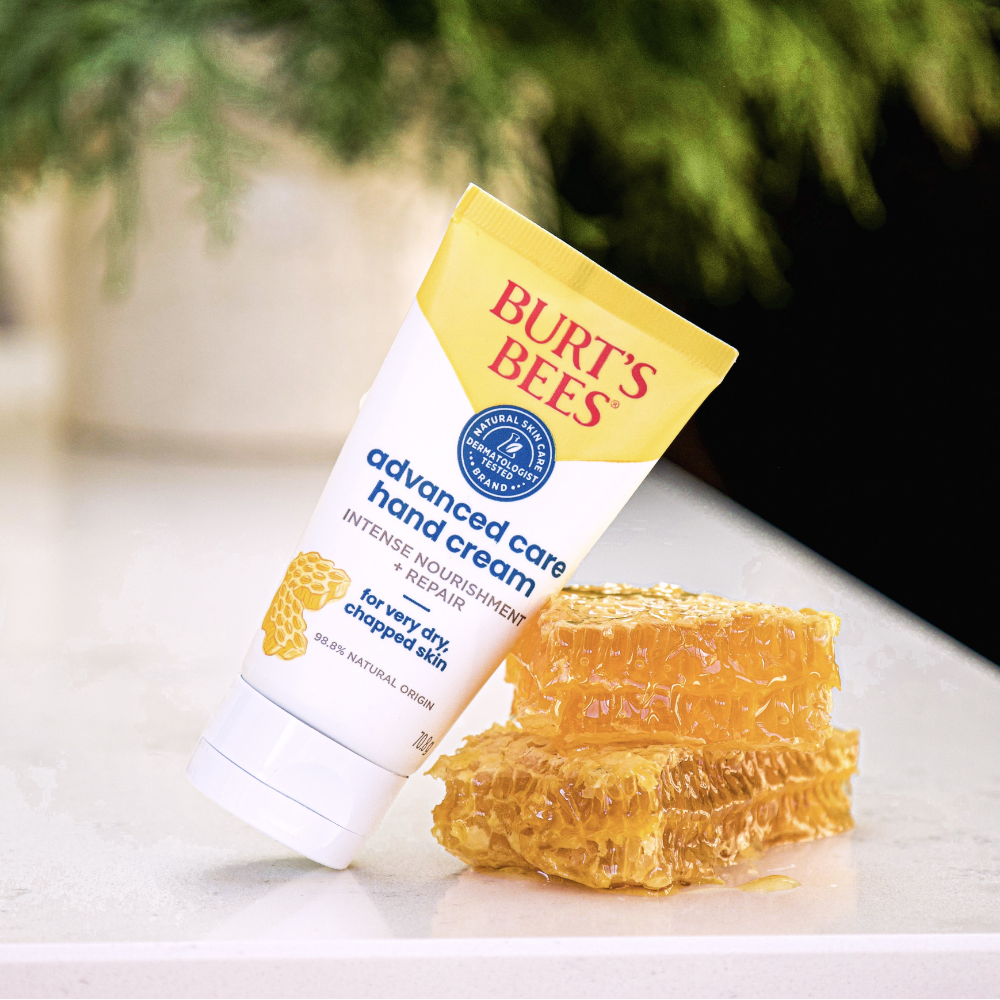 Burt's Bees Advanced Care Hand Cream for Very Dry, Chapped Skin 70g