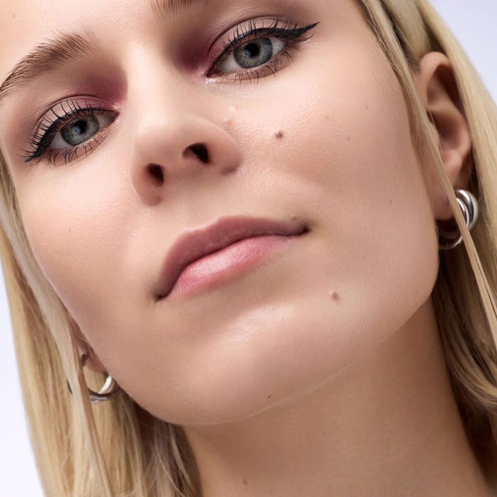 Catrice Cosmetics Tiny Treasures 020 Wild Berry 6 Colour Eyeshadow Palette