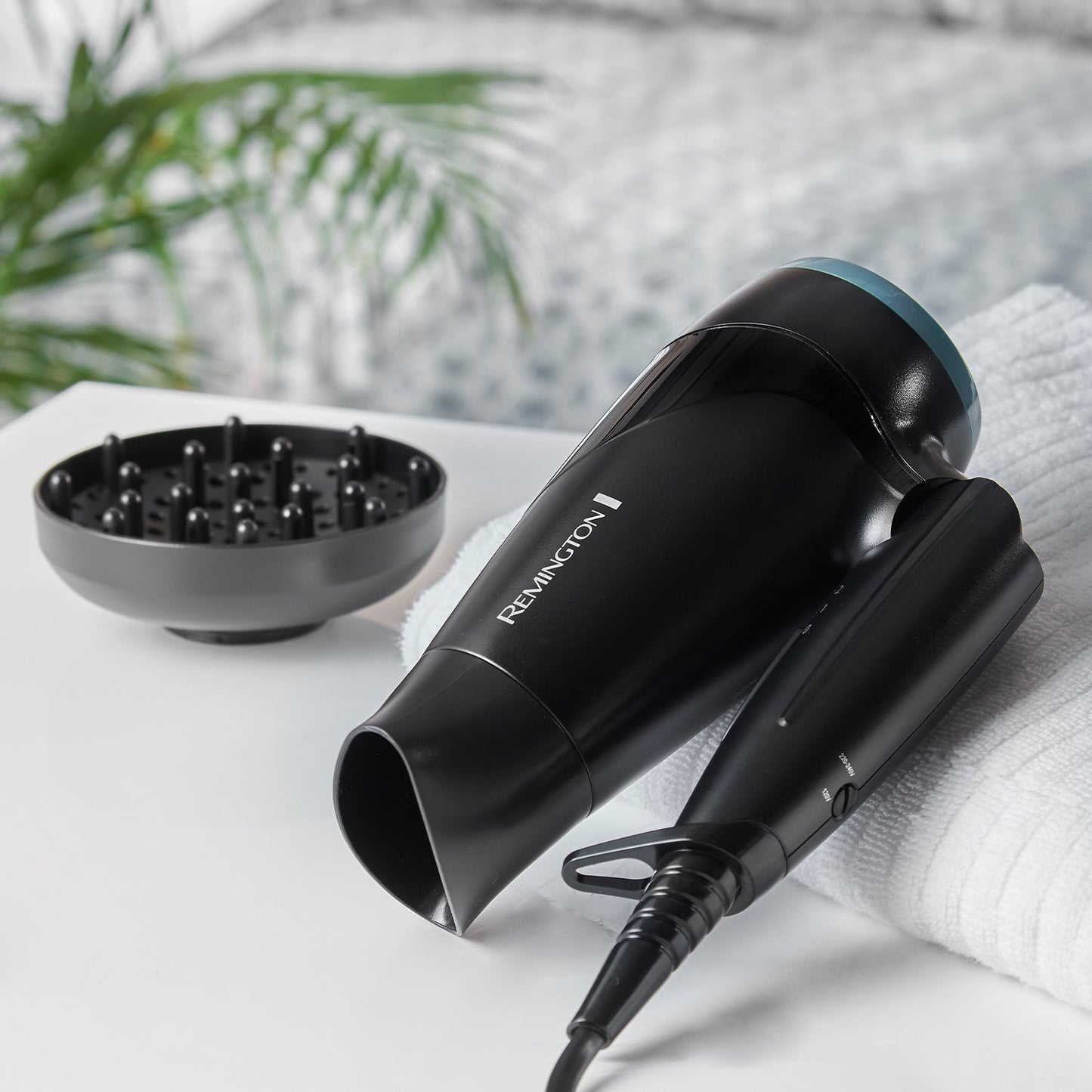Remington On The Go 2000W Compact Travel Hairdryer D1500