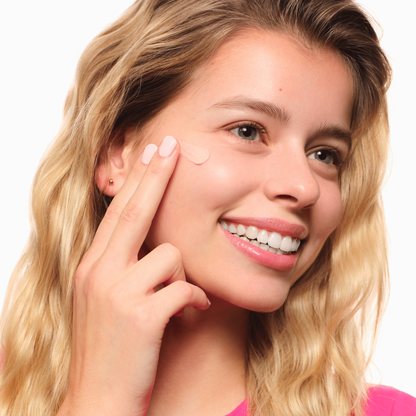 Essence Silky Blur Poreless Primer 30ml