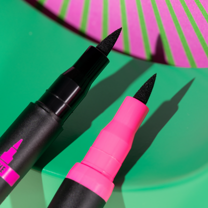 Essence Line It Like A Pro! Liner 01 Black 1.2ml