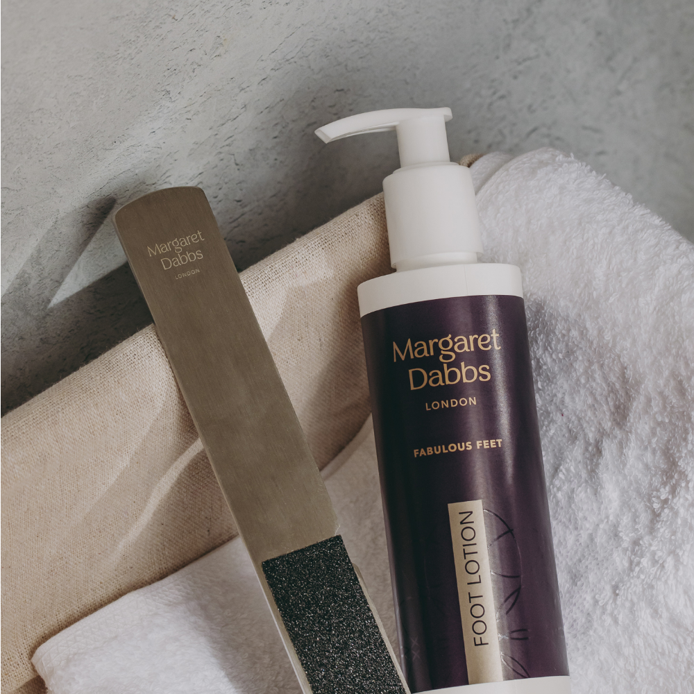 Margaret Dabbs London Fabulous Feet Foot File with 2 Replacement Pads