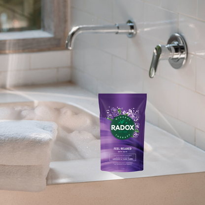 Radox Bath Salts Feel Relaxed 900g