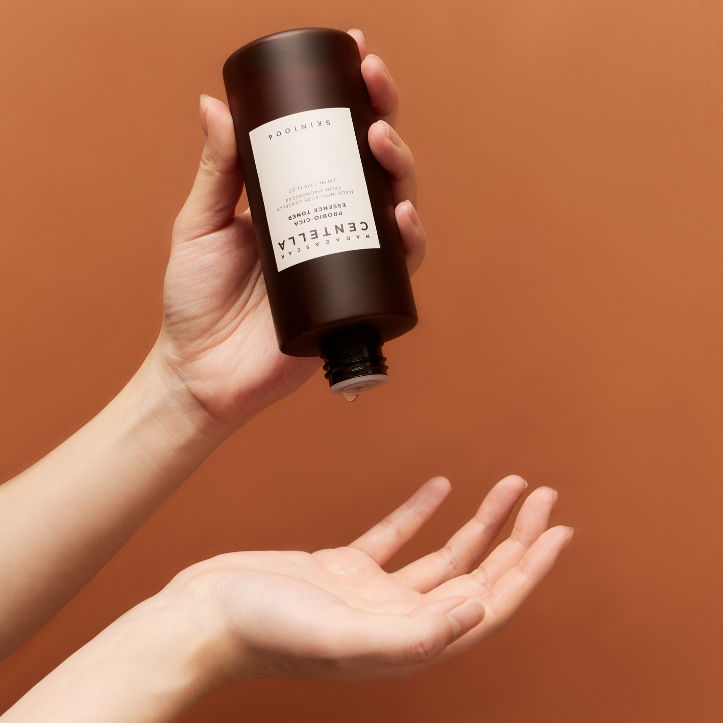 Skin1004 Madagascar Centella Probio-Cica Essence Toner 210ml