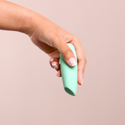 Smile Makers The Whisperer Lipstick Vibrator