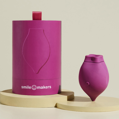 Smile Makers The Poet Clitoral Suction Vibrator