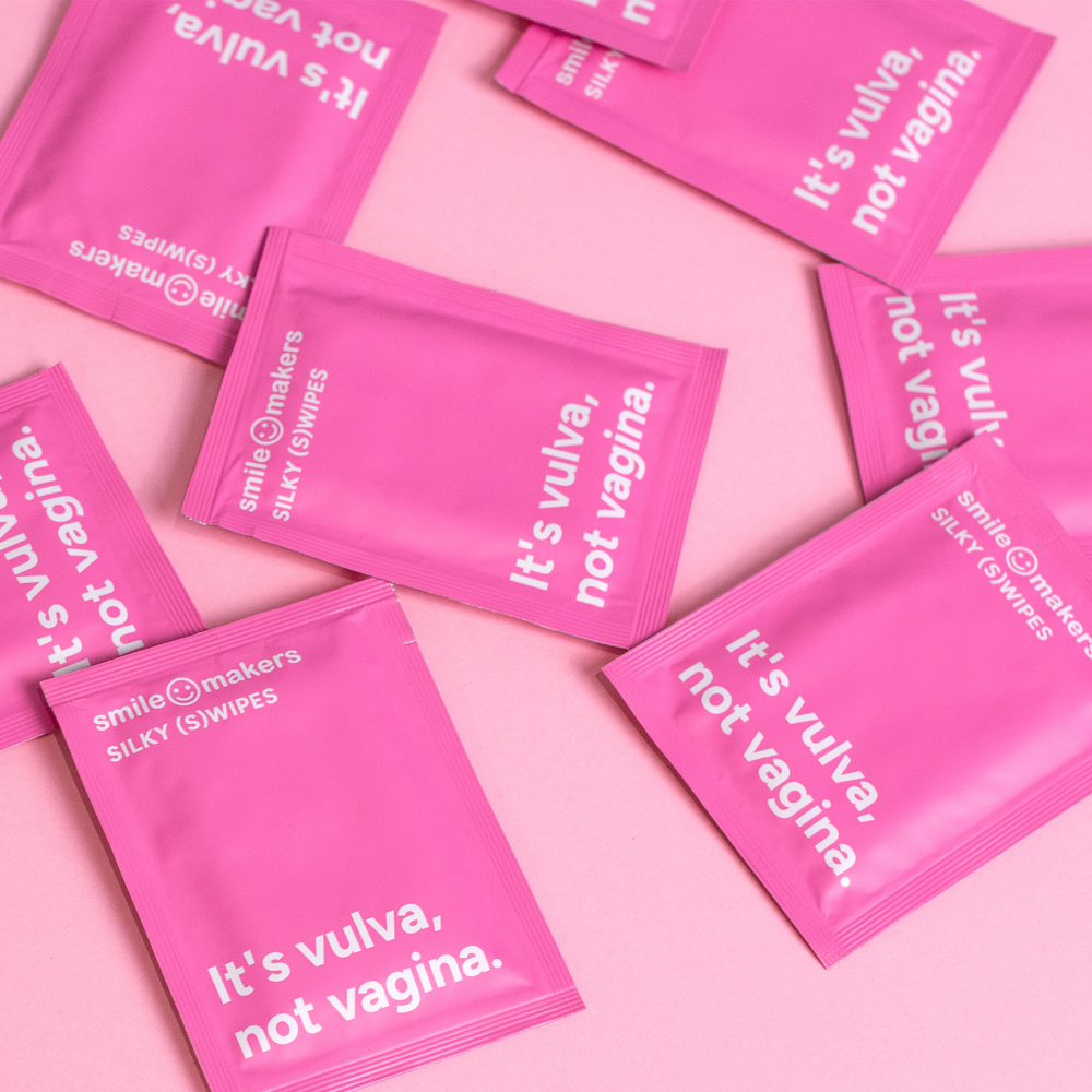 Smile Makers Silky Swipes Intimate Wipes x12