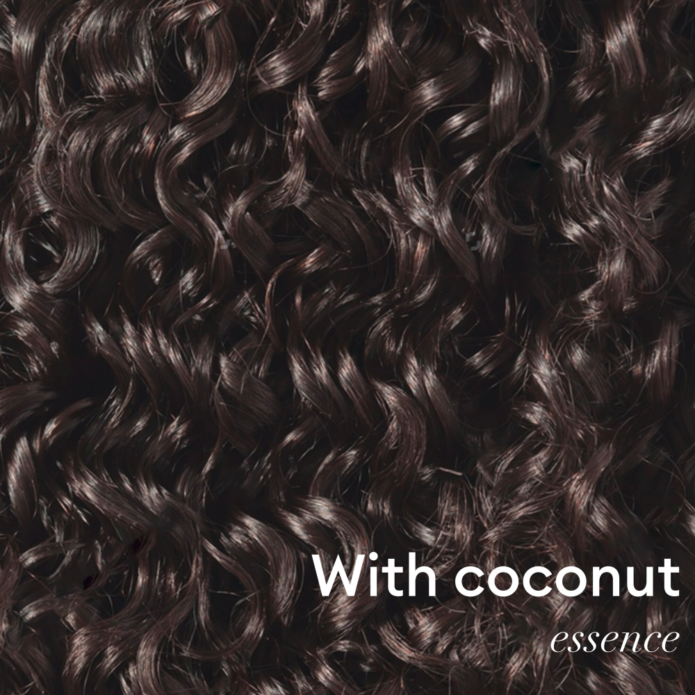 TRESemme Nourish Coconut Shampoo 680ml