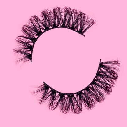 Unicorn Cosmetics Russian Foxy Volume Unicorn Strip Lashes Black