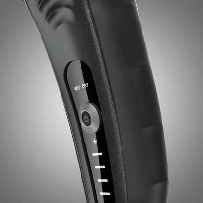 Wahl Lifeproof Plus Wet/Dry Lithium Shaver Black