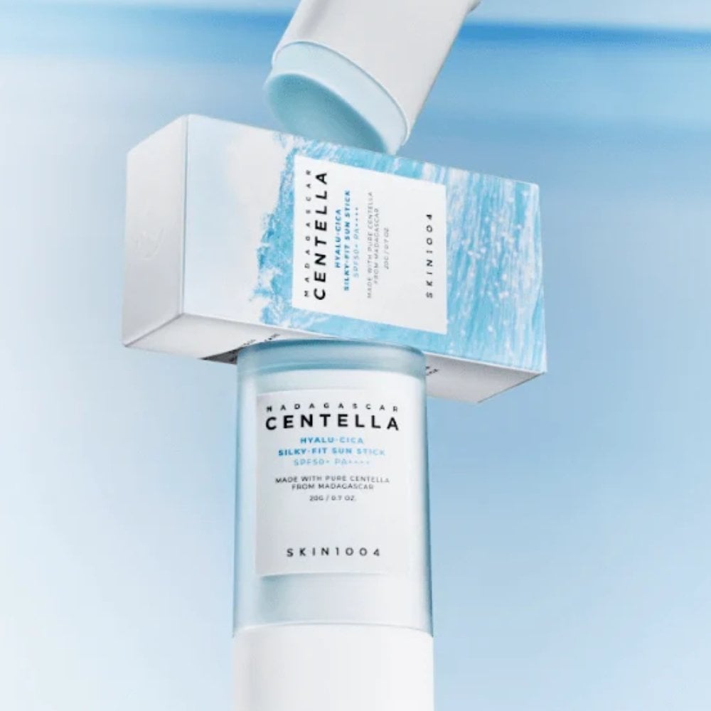 Skin1004 Madagascar Centella Hyalu-Cica Silky-Fit Sun Stick PA++++ SPF50+ 20g