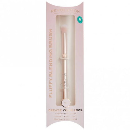 Makeup Revolution Create Fluffy Blending Brush R4