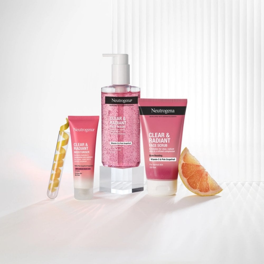 Neutrogena Refreshingly Clear Pink Grapefruit Moisturiser 50ml