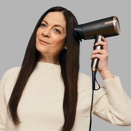 Remington ONE Dry & Style Hair Dryer with Diffuser and Flyaway Attachment D6077