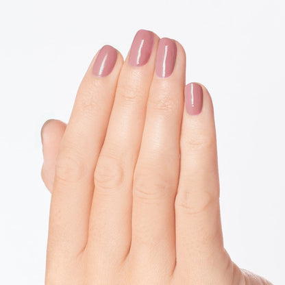OPI Suzi Calls The Paparazzi Nail Polish 15ml
