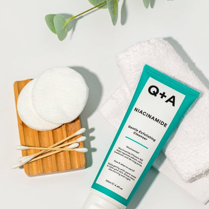 Q+A Niacinamide Exfoliate Cleanser 125ml