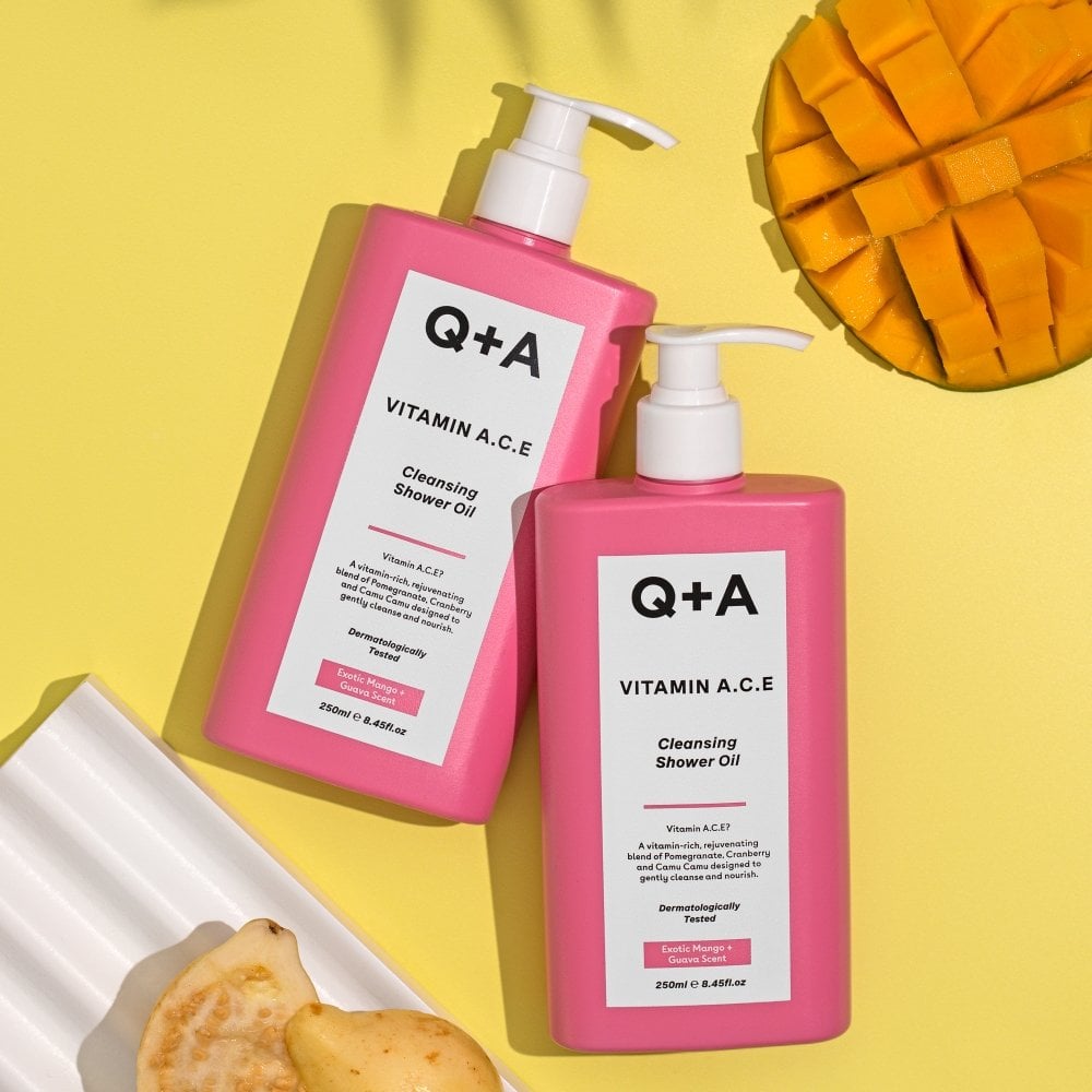 Q+A Vitamin A, C & E Cleansing Shower Oil 250ml
