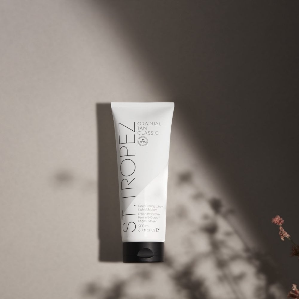 St. Tropez Gradual Tan Body Lotion Light/Medium 200ml