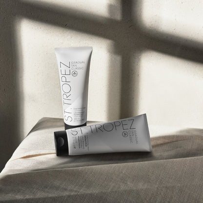 St. Tropez Gradual Tan Body Lotion Medium/Dark 200ml