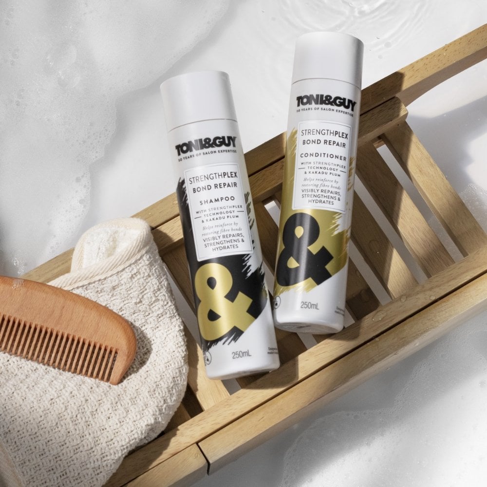 Toni & Guy Strengthplex Bond Repair Conditioner 250ml